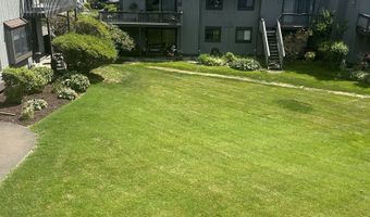 7 Harbour Vlg A, Branford, CT 06405