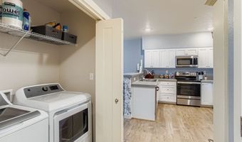 17126 SW SNOWDALE St 106, Beaverton, OR 97007