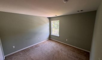 14 Williams St, Barnegat, NJ 08005