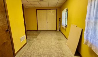417 Sycamore Dr, Bedford, IN 47421