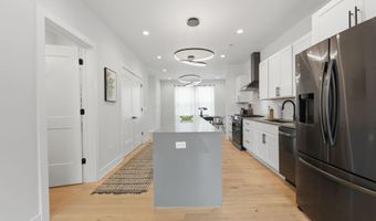 1282 Oak St, Columbus, OH 43205