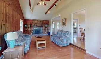 54 Flax Hill Rd, Brookfield, CT 06804