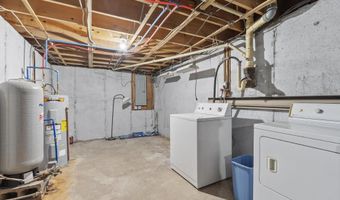 12 Bohanon Bridge Rd, Brookline, NH 03033