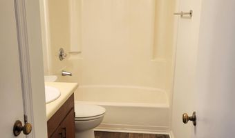 607 Longleaf Rd A, Aberdeen, NC 28315
