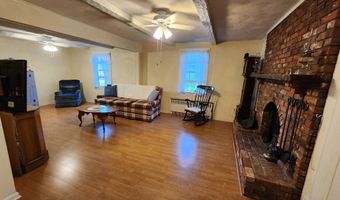 124 Pilgrim Rd, Bristol, CT 06010