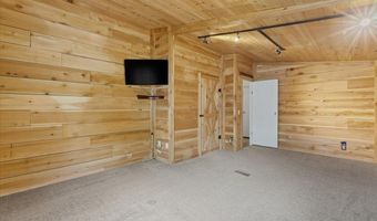 433 Shamar Dr, Blanchard, ID 83804