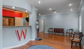 1501 W COLONIAL Dr, Orlando, FL 32804