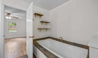 212 Whippoorwill Ln, Ardmore, AL 35739