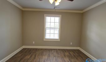 22947 Pin Oak Dr, Athens, AL 35613