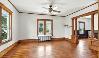 1 Arnold Ave, Newport, RI 02840