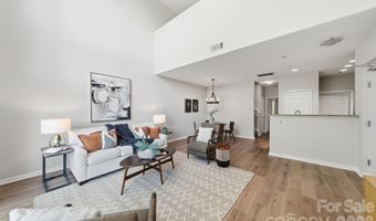 3825 Picasso Ct, Charlotte, NC 28205