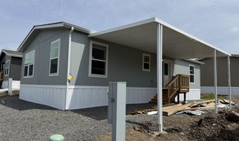1 Corral Ln #38, Ashland, OR 97520