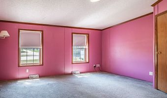 2 Windsor Dr, Alfred, ME 04002