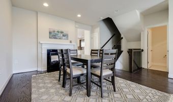 1224 MAIN LINE Blvd 102, Alexandria, VA 22301