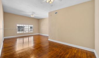 9725 Bay Harbor Ter 24, Bay Harbor Islands, FL 33154