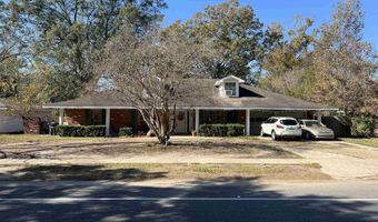 388 Sherwood Forest Blvd, Baton Rouge, LA 70815