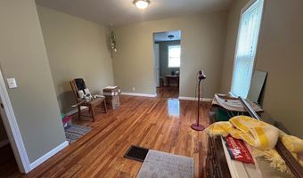 131 Lansworth Dr, Austinville, VA 24312
