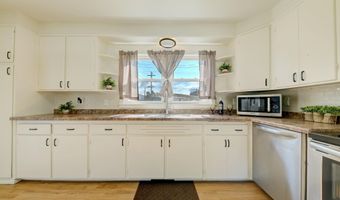 506 5TH St, Armstrong, IA 50514