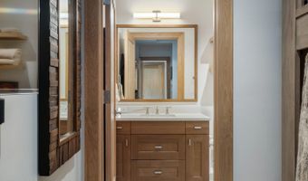 1 Waterfront Way 301, Avon, CO 81620
