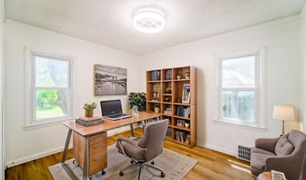 6027 Kim Ave, Allen Park, MI 48101