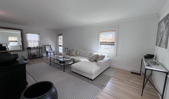 66 Howard St, Bangor, ME 04401