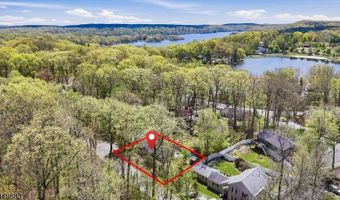 5 Sanoset Rd, Alloway, NJ 07422