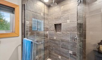 220 Old Maid Rd, Bayview, ID 83803