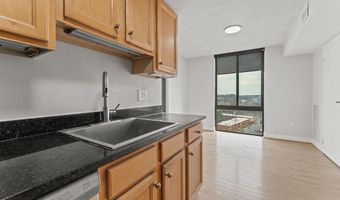 4500 S FOUR MILE RUN Dr 1113, Arlington, VA 22204