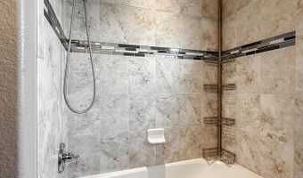 902 Canyonlands St, Berthoud, CO 80513