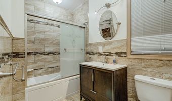 13 W 27TH St, Bayonne, NJ 07002