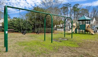 258 Admiration Ave, Beaufort, SC 29906