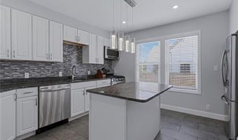 1175 Lonsdale Ave, Lincoln, RI 02865