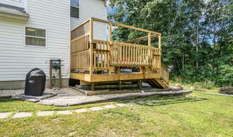 16 SHELLI Ter, Barnegat, NJ 08005