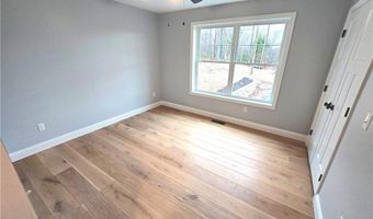 1835 Bronco Hwy, Burrillville, RI 02826