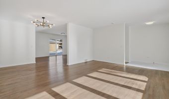 6 W Cypress St, Arlington Heights, IL 60005