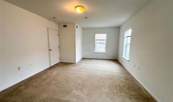 2664 S KNIGHTSBRIDGE Cir, Ann Arbor, MI 48105