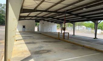 1635 Clinton St, Barnwell, SC 29812