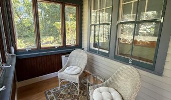 49 Onderdonk Ave, Albany, NY 12208