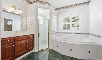 2332 FIDDLERS Ln, Atlantic Beach, FL 32233