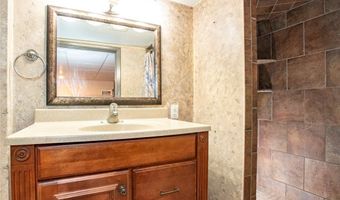 3090 Sourek Rd, Akron, OH 44333