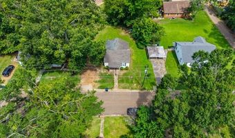 107 Central St, Batesville, MS 38606