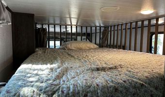 78 Way Lane Ext, Bridport, VT 05734