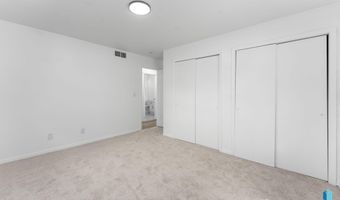 409 S 8th Ave, Brandon, SD 57005