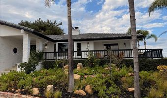 1677 S Hill Ave, Fallbrook, CA 92028