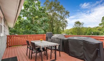 12 Arrowhead Rd, Bellingham, MA 02019