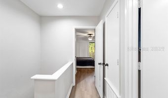 3 Marsh Harbor Dr 3E, Beaufort, SC 29907