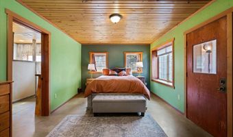 21807 E Doyle Rd, Cataldo, ID 83810