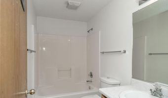 809 NE 5th St, Ankeny, IA 50021