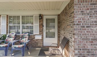 325 Dangerfield Dr, Beech Grove, IN 46107