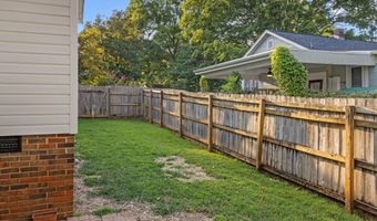 521 East St, Athens, AL 35611